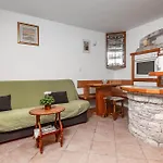 With Wifi Basanija, Umag - 7148 *