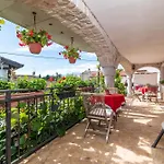 شقة With Wifi Basanija, Umag - 7148