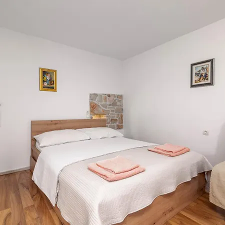 With Wifi Basanija, Umag - 7148 شقة
